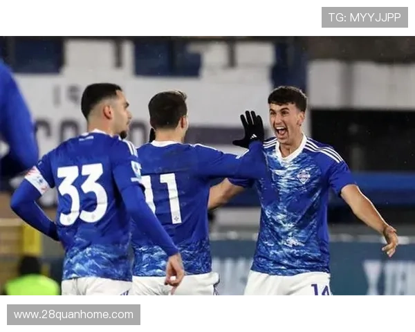 萨索洛足球俱乐部发展历程与未来展望：从小城崛起到意甲新势力